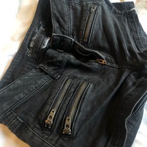 AE zipper shorts